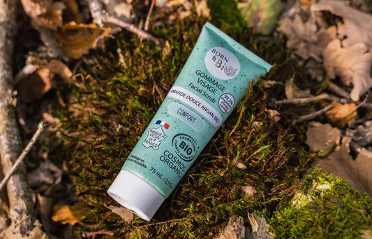 Gommage Visage Peaux normales à sèches à l'Amande Douce et Argan Bio Cosmos Organic
